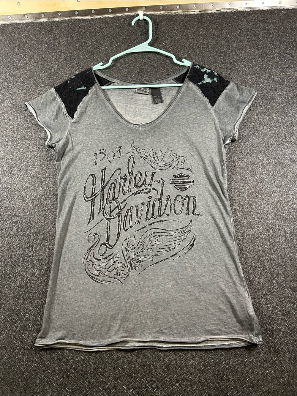 Harley Davidson Shirt Women Medium Gray Lace Short Sleeve Scoop Neck Lightweight